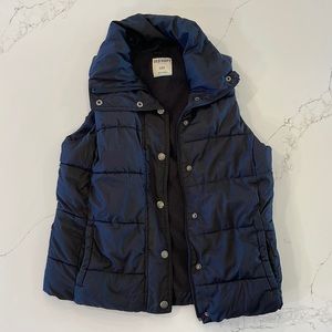 Women’s Old Navy Black vest